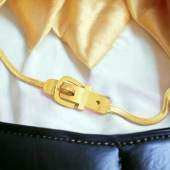 🆕️Buckle Choker Trendy Statement Necklace 18K Gold Plated Stainless Steel - Picture 9 of 15